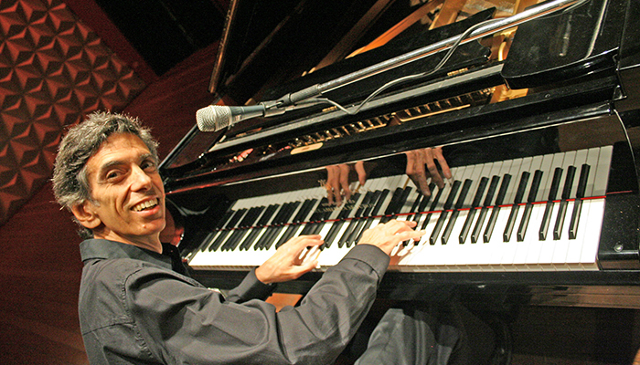 c-spotlight-luiz-simas_tt