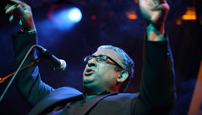 tcha_simmons_RJE_1509x1006_tt